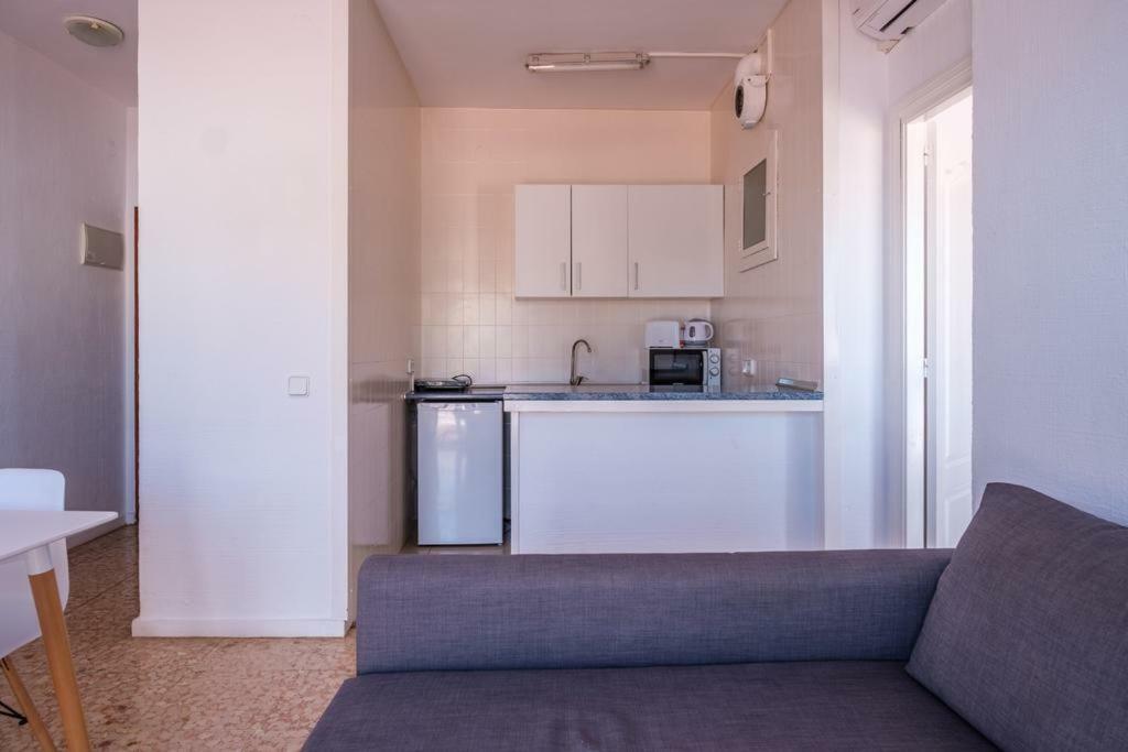 Jacaranda Apartments & Studios Es Canar  Exterior photo